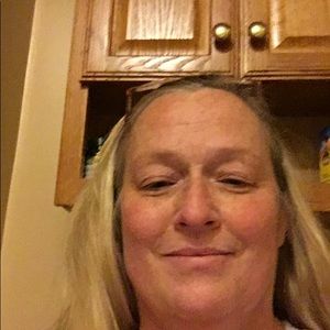 Meet your Posher, Carla